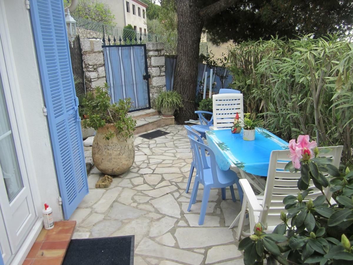 Studio Les Murs Vence Exterior foto